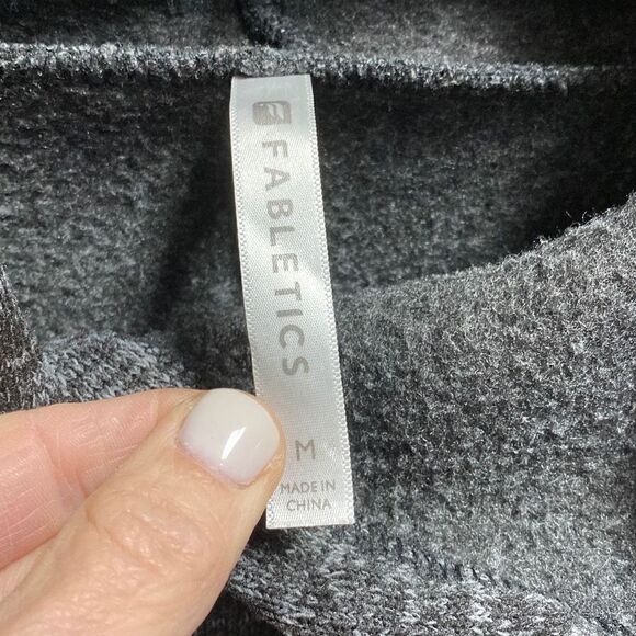 Fabletics Yukon KnitFit Sweatshirt Hooded Dress Tunic Size Medium - Picture 5 of 6